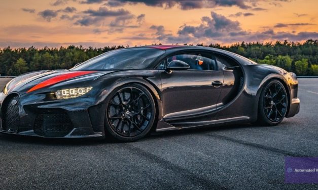 Fastest Car In The World: Bugatti Chiron Super Sport 300+